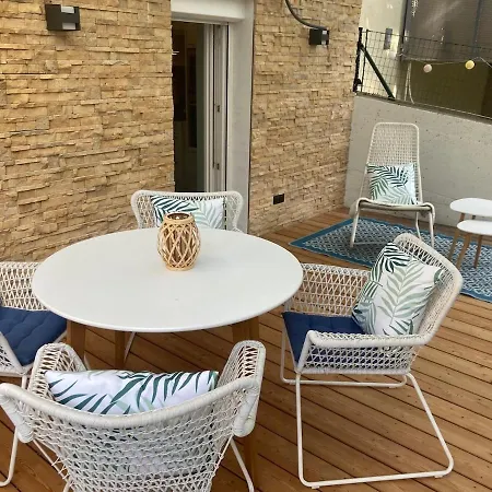 Terrace Dream Near Center Apartment *