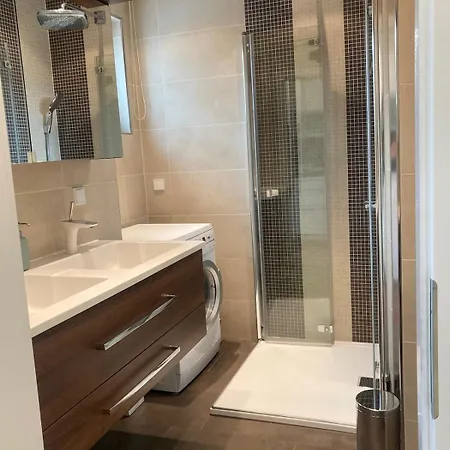 Terrace Dream Near Center Apartment