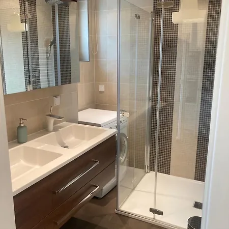 Terrace Dream Near Center Apartment