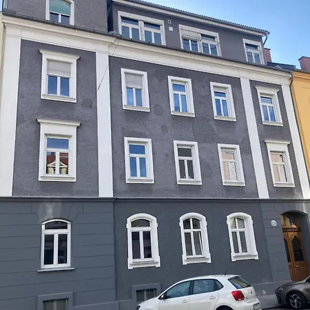 Terrassentraum In Zentrumsnaehe *