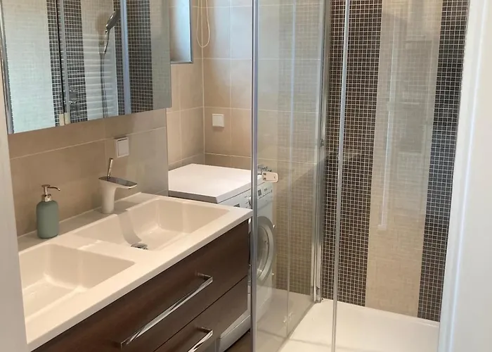 Terrassentraum In Zentrumsnaehe Apartament